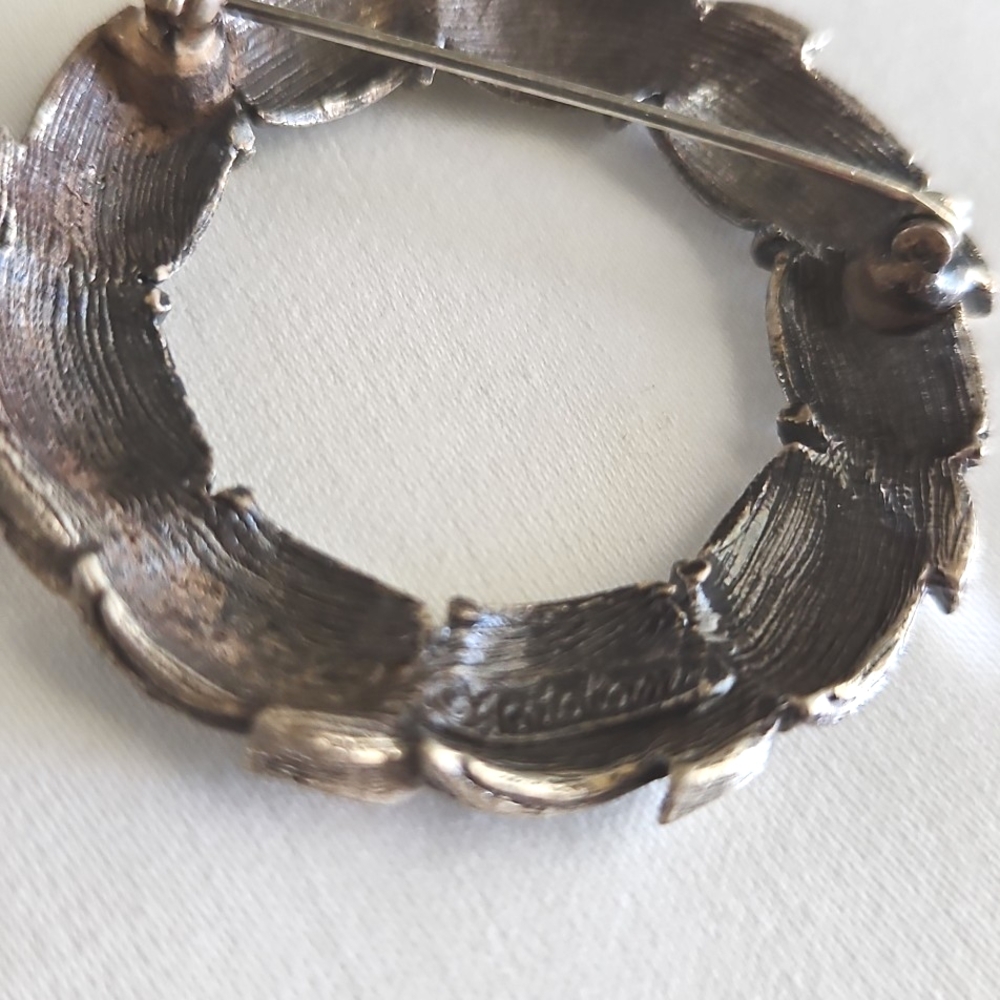 Brighton Brooch - Picture 3 of 4